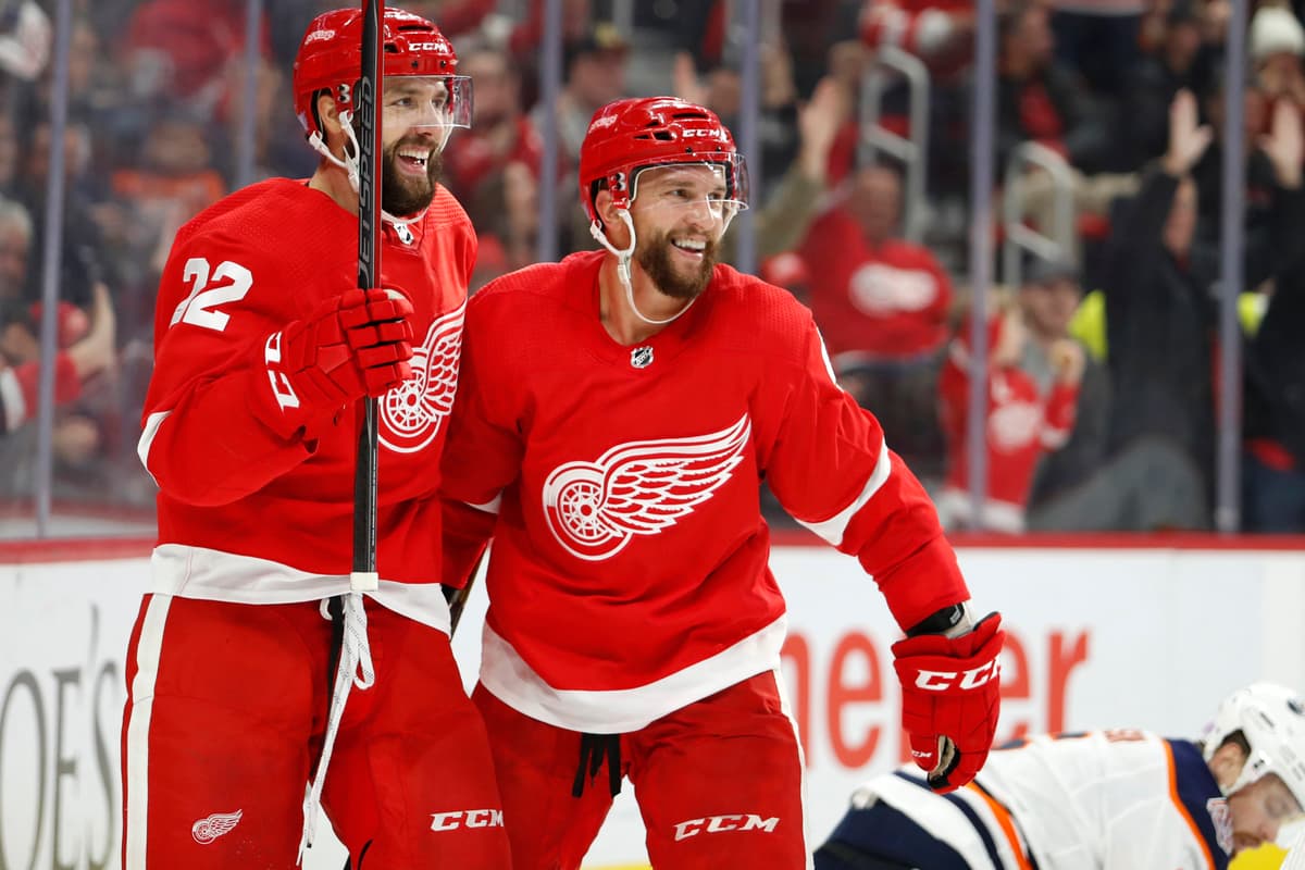 Wings Nation 2018-19 Player Review: Luke Glendening - WingsNation